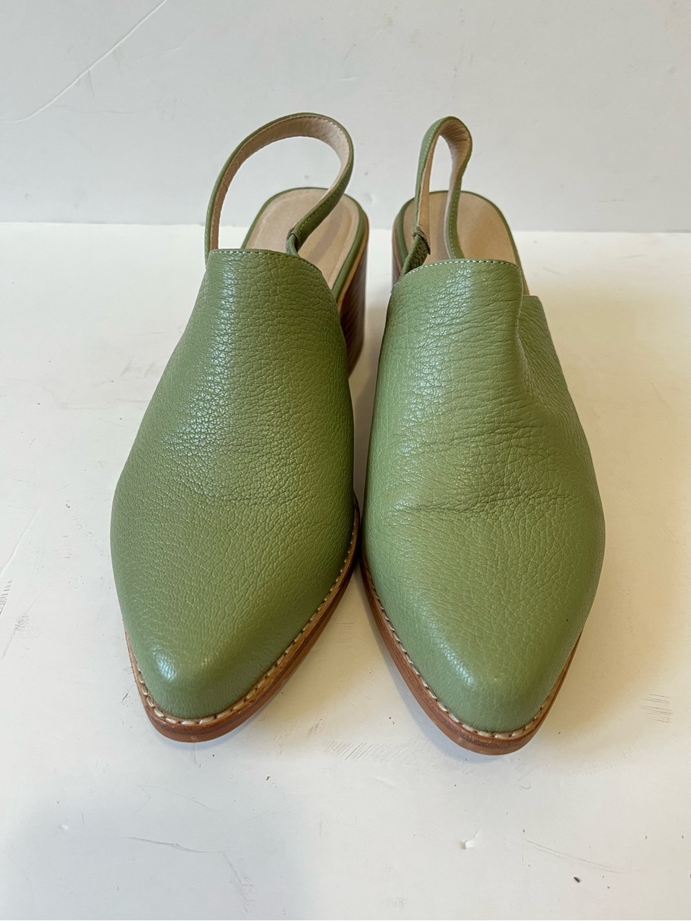 Intentionally Blank Sage Green Leather Slingback Block Heel Mules size 10 - Picture 3 of 9